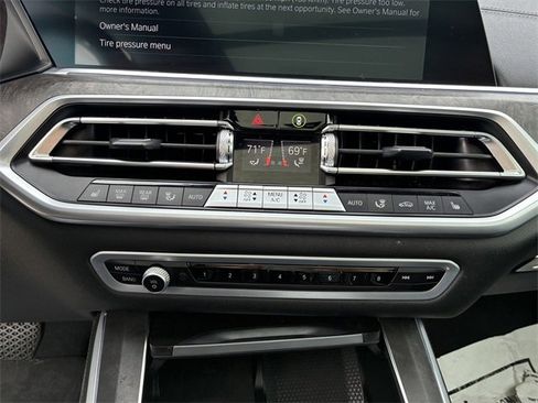 Used 2023 BMW X5 xDrive40i image 30