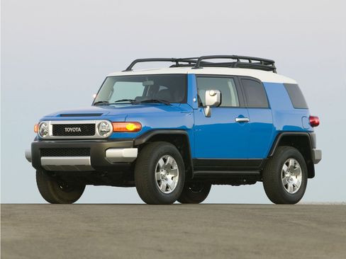 Used 2014 Toyota FJ Cruiser 4WD w/ Upgrade Package image 1