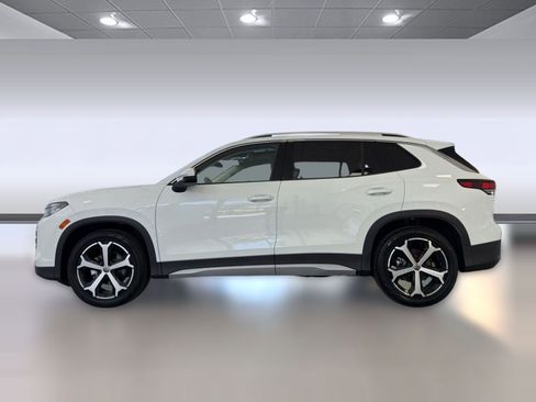 New 2026 Volkswagen Tiguan SE FWD image 2
