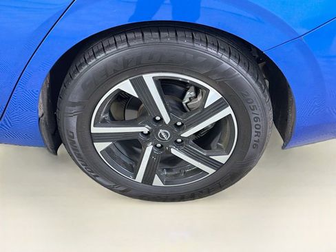 Used 2024 Nissan Sentra SV image 30