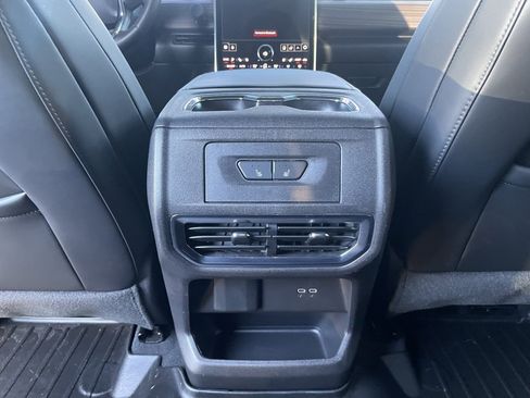 Used 2025 GMC Sierra EV Denali image 24