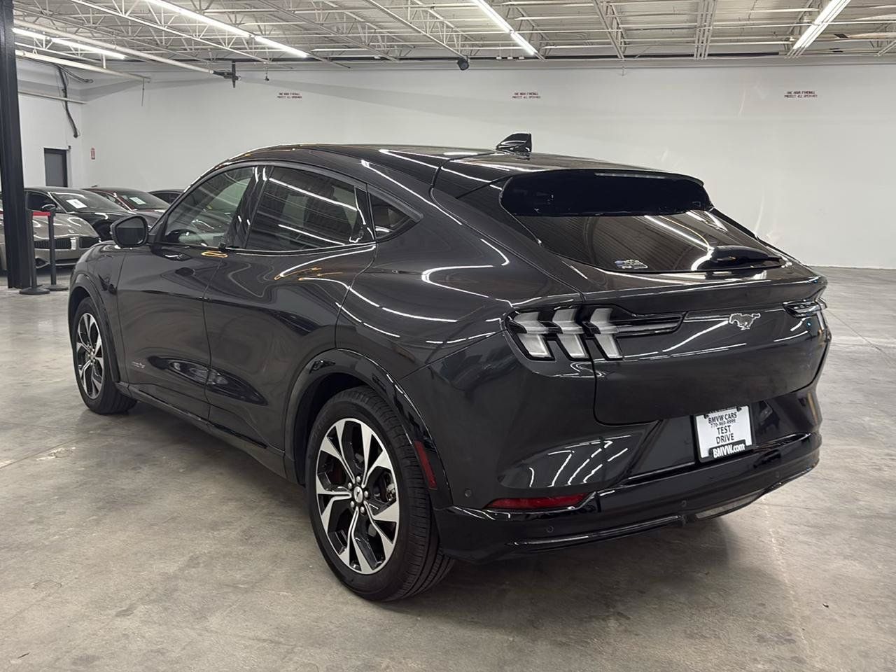Used 2022 Ford Mustang Mach-E Premium RWD image 10
