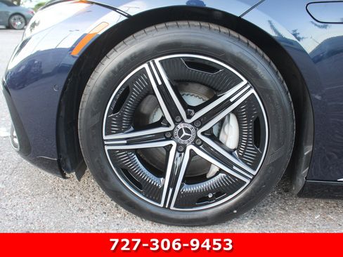 Certified 2023 Mercedes-Benz EQS 580 4MATIC Sedan image 10