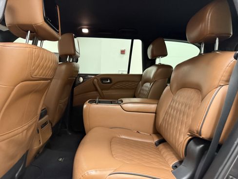 Used 2022 INFINITI QX80 Sensory w/ Cargo Package RWD image 16