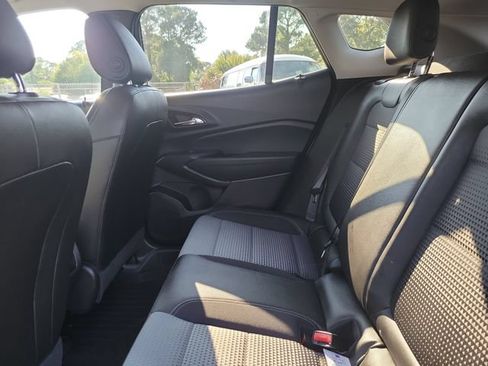 Certified 2026 Chevrolet Trax LT w/ Driver Confidence Package FWD image 11