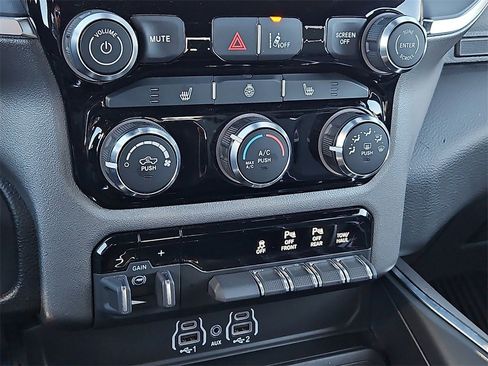 Used 2025 RAM 1500 Lone Star image 28