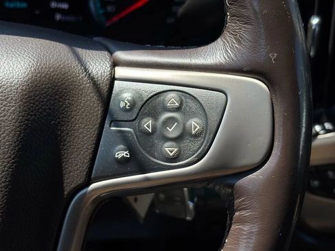 Used 2018 GMC Sierra 2500 Denali w/ Duramax Plus Package AWD/4WD image 35