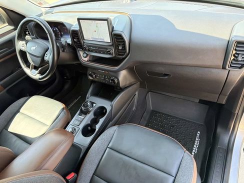Used 2023 Ford Bronco Sport Outer Banks w/ Tech Package AWD/4WD image 17