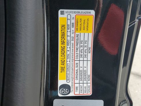 Used 2020 Chevrolet Camaro LT w/ Redline Edition image 27