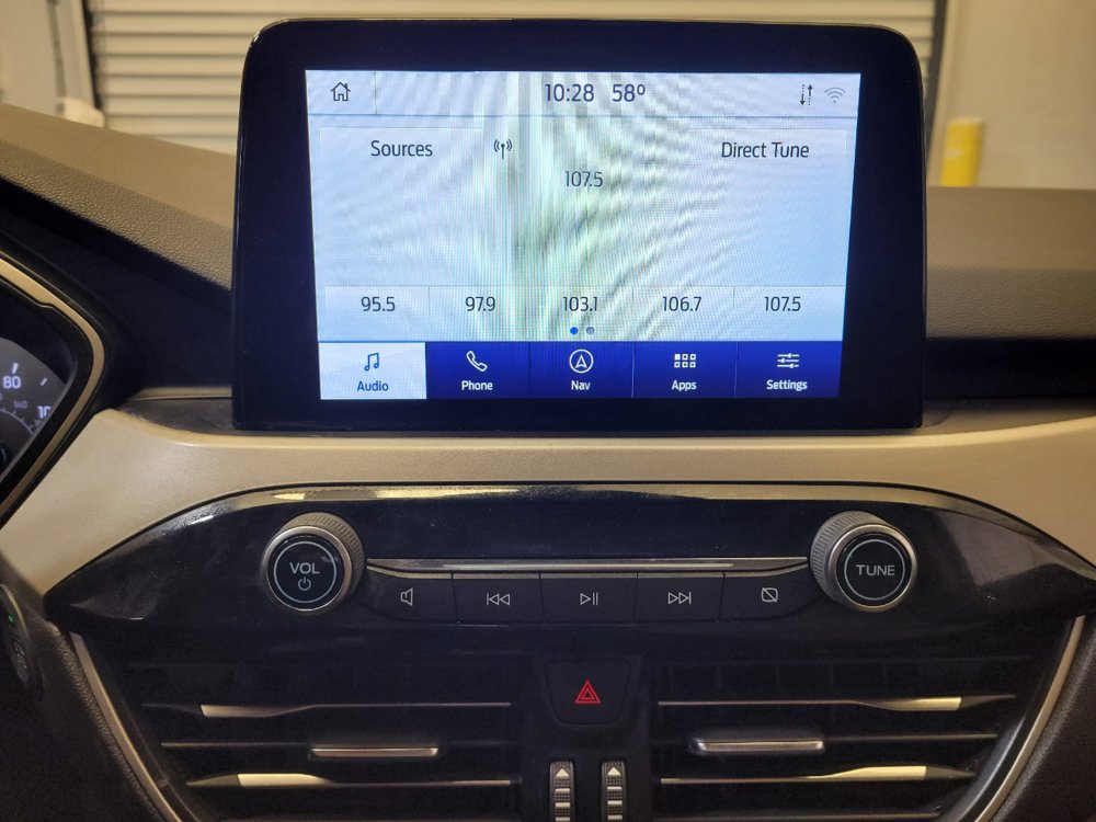 Used 2020 Ford Escape SE FWD image 25