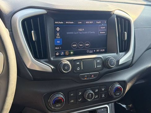 Used 2023 GMC Terrain SLT AWD/4WD image 13