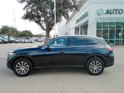 Used 2024 Mercedes-Benz GLC 300 SUV w/ Driver Assistance Package image 12