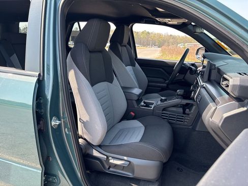 Certified 2025 Toyota 4Runner TRD Off-Road image 10