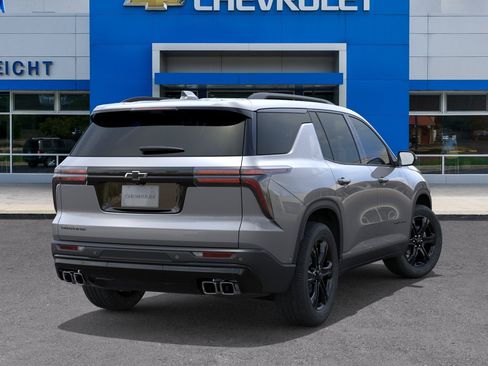 New 2027 Chevrolet Traverse LT w/ Midnight/Sport Edition FWD image 28