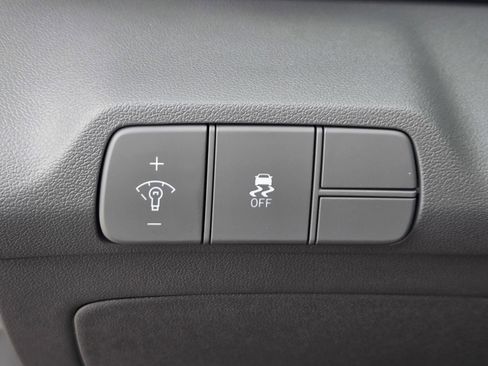 New 2026 Hyundai Elantra SEL Sport Premium FWD image 15
