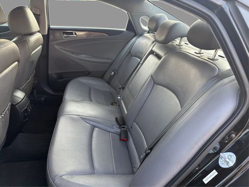 Used 2012 Hyundai Sonata Hybrid w/ Leather Pkg FWD image 11