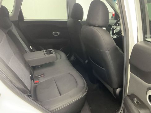 Used 2017 Kia Soul + w/ Designer's Package FWD image 24