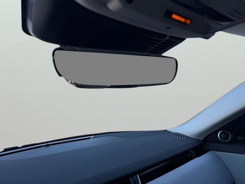 Certified 2025 Land Rover Range Rover Evoque S image 28