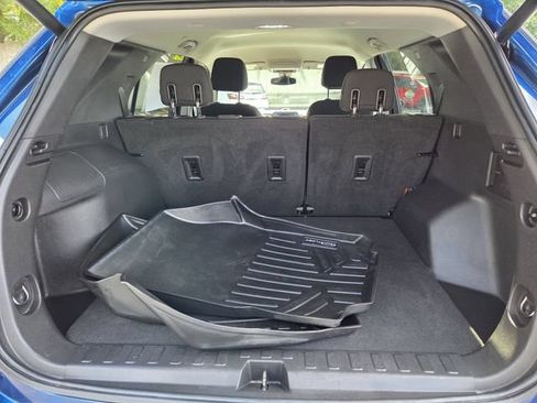 Certified 2020 Chevrolet Equinox LT w/ Driver Convenience Package FWD image 11