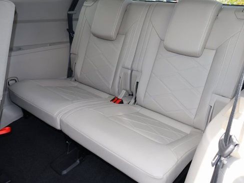 New 2026 Volkswagen Atlas SE image 16