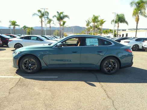 Used 2025 BMW i4 eDrive40 w/ Driving Assistance Package image 7