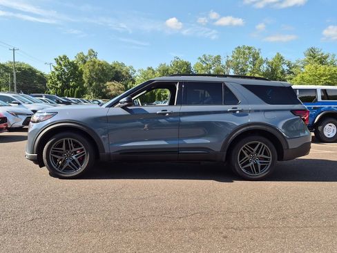 New 2026 Ford Explorer ST AWD/4WD image 7