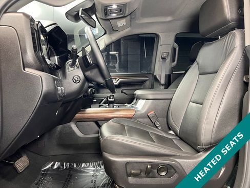 Used 2022 Chevrolet Silverado 1500 LTZ image 3