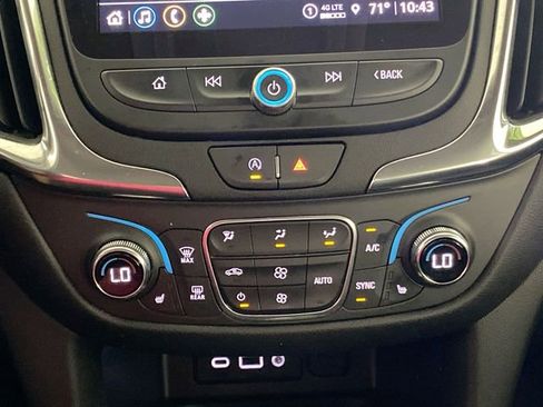 Used 2023 Chevrolet Equinox LT FWD image 42