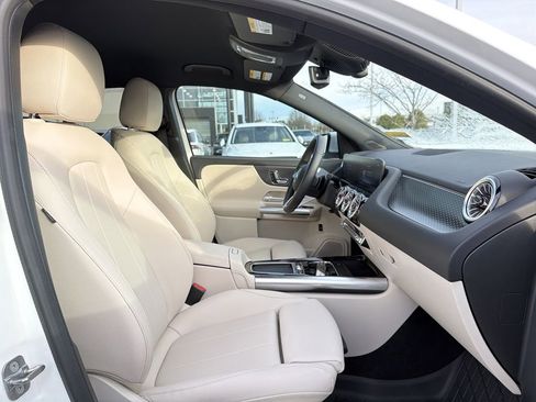 Certified 2025 Mercedes-Benz GLA 250 image 20