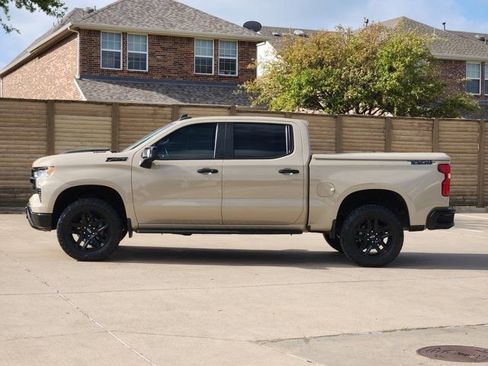 Used 2022 Chevrolet Silverado 1500 LT Trail Boss w/ LT Trail Boss Premium Package image 13