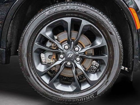 Used 2022 Dodge Durango GT image 28