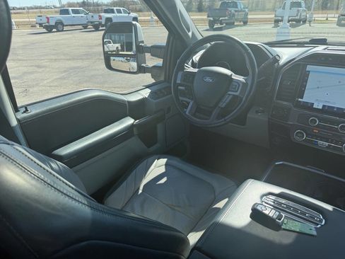 Used 2022 Ford F350 Limited image 47