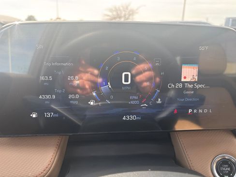 Used 2025 Chevrolet Equinox ACTIV w/ Safety and Technology Package image 22