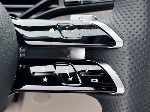 Used 2024 Mercedes-Benz CLE 300 4MATIC Coupe image 25