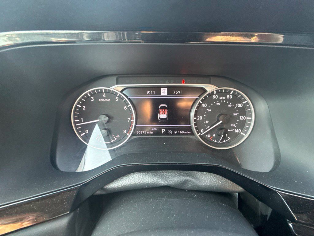 Used 2023 Nissan Pathfinder SL w/ Black Appearance Package AWD/4WD image 20