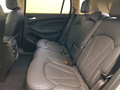 Used 2018 Buick Envision Essence FWD image 18