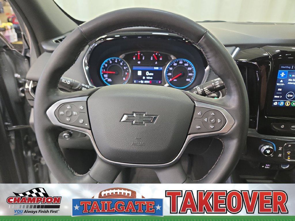 Used 2023 Chevrolet Traverse RS AWD/4WD image 18