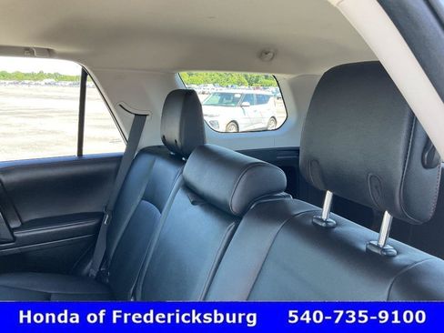 Used 2021 Toyota 4Runner TRD Off-Road Premium w/ Moonroof Package AWD/4WD image 25