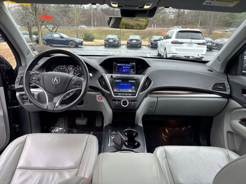 Used 2017 Acura MDX SH-AWD image 12