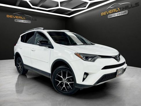 Used 2018 Toyota RAV4 SE w/ Power Extra Value Package image 7