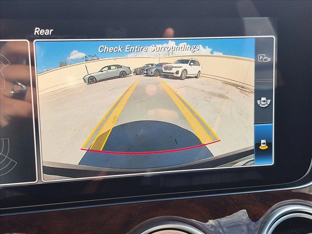Used 2018 Mercedes-Benz E 300 image 11