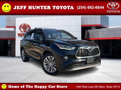 Used 2023 Toyota Highlander Platinum