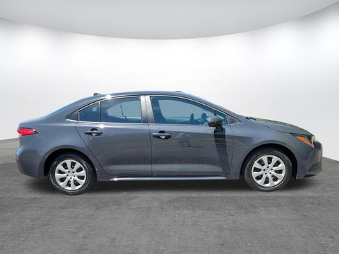 Used 2026 Toyota Corolla LE FWD image 2