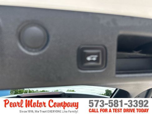 Certified 2019 Chevrolet Equinox Premier AWD/4WD image 22