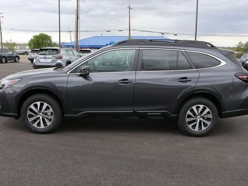 Certified 2025 Subaru Outback Premium w/ Popular Package #1A image 6