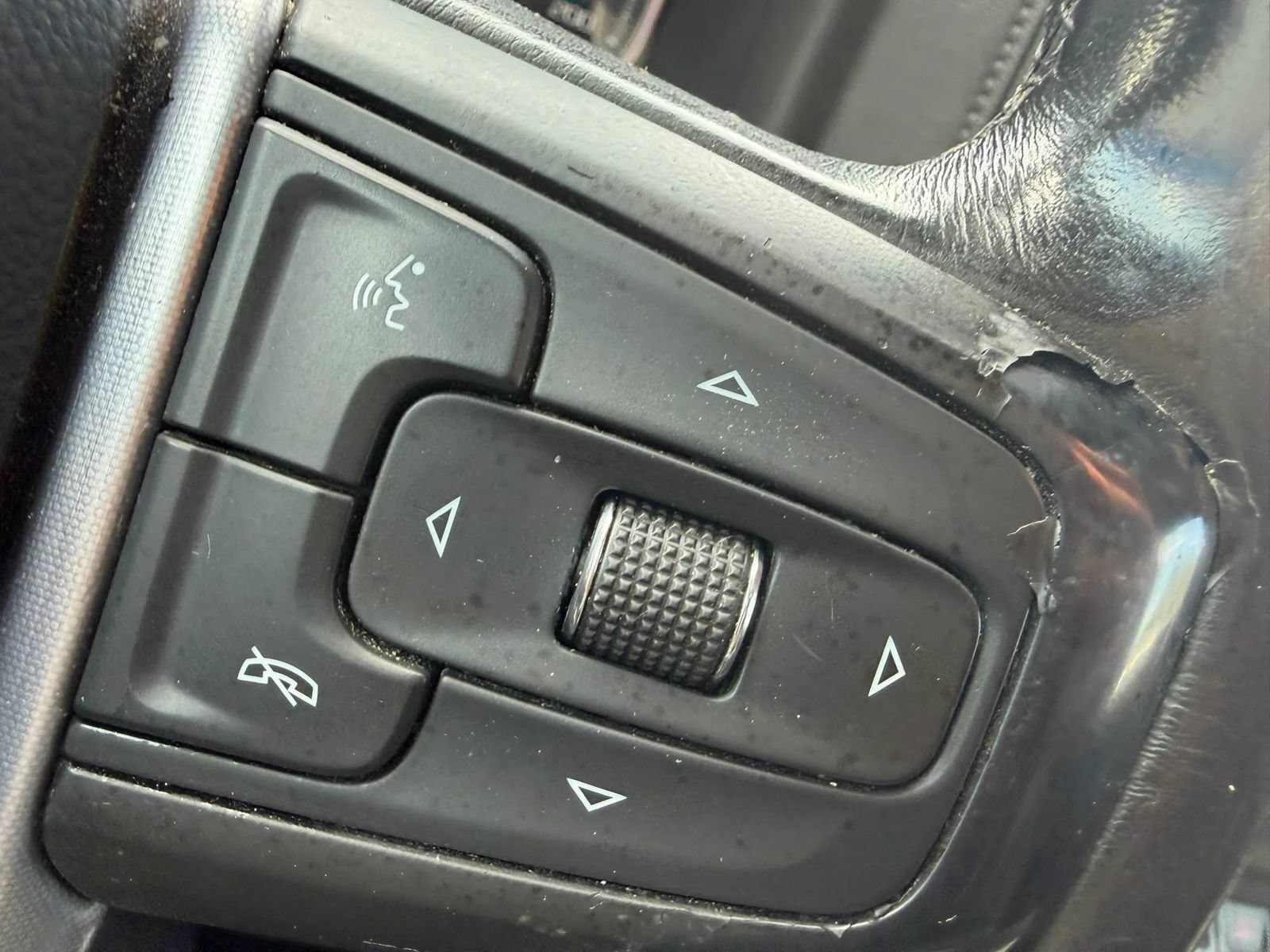 Used 2020 GMC Sierra 1500 Elevation AWD/4WD image 22