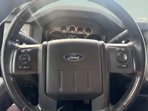 Used 2014 Ford F350 Lariat w/ Lariat Ultimate Package AWD/4WD image 22