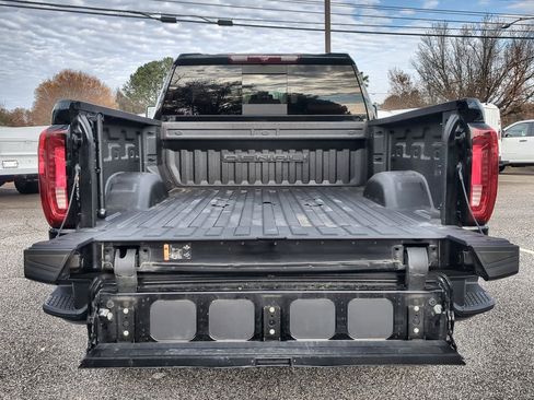 Used 2022 GMC Sierra 2500 Denali image 27