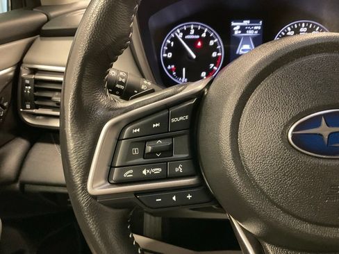 Used 2025 Subaru Outback Limited AWD/4WD image 8