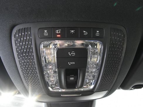 Used 2020 Mercedes-Benz GLS 450 4MATIC image 36